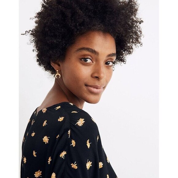 NWT Madewell Drapey V-Neck Button-Back Top in French Daisies Sz XS - Picture 3 of 15